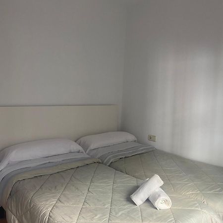 Apartamento Plaza De La Alfalfa Sevilha Exterior foto