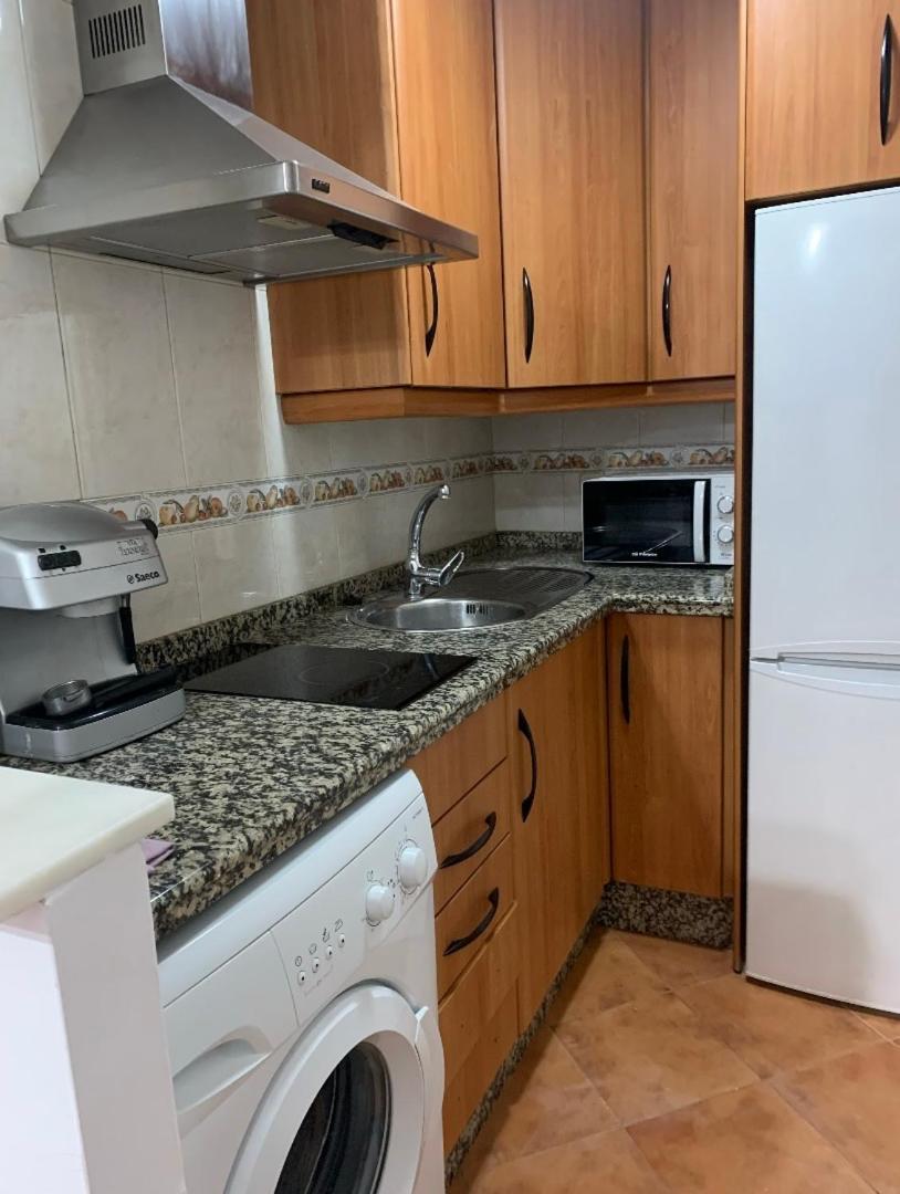 Apartamento Plaza De La Alfalfa Sevilha Exterior foto